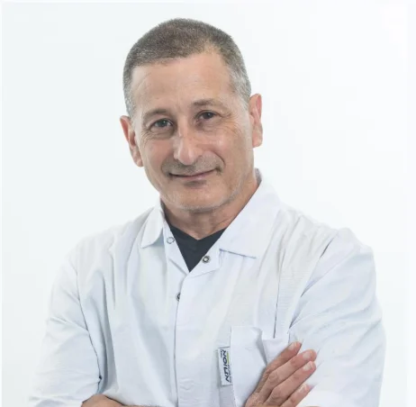 ד״ר אבי שזר